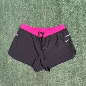 Women nike shorts